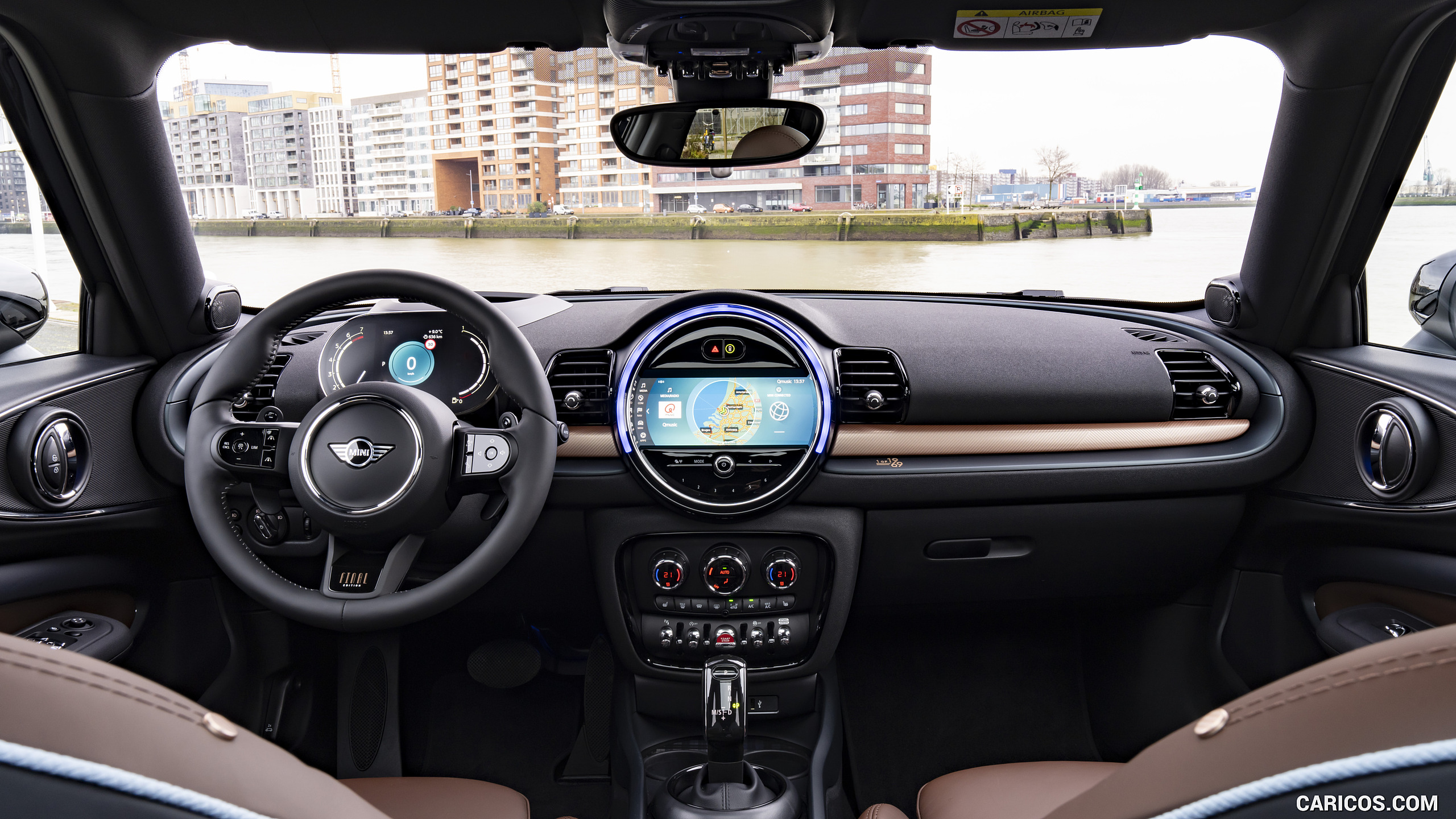 Mini Clubman Final Edition Interior Cockpit Caricos