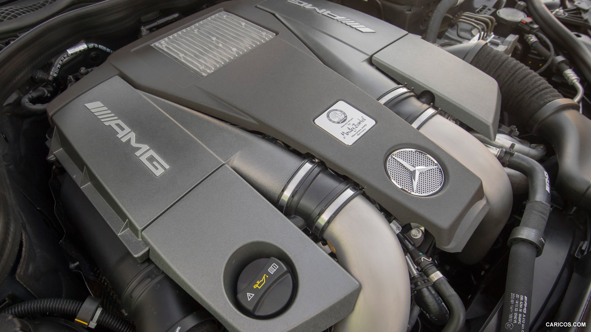  2014 Mercedes-Benz E 63 AMG S-Model Sedan (US Version) - Engine, #12 of 27