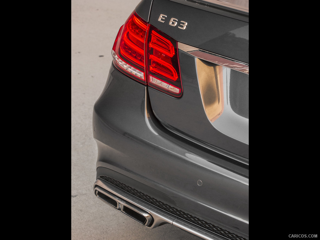  2014 Mercedes-Benz E 63 AMG S-Model Sedan (US Version) - Detail