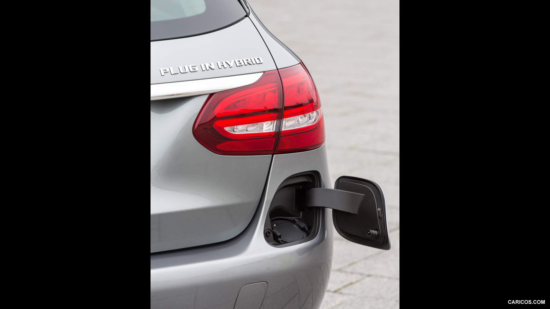  2016 Mercedes-Benz C350 Estate Plug-In Hybrid - Detail, #15 of 21