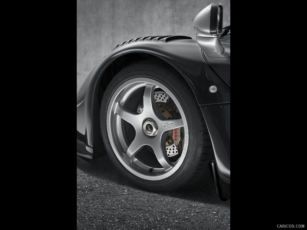 1997 McLaren F1 GT  - Wheel