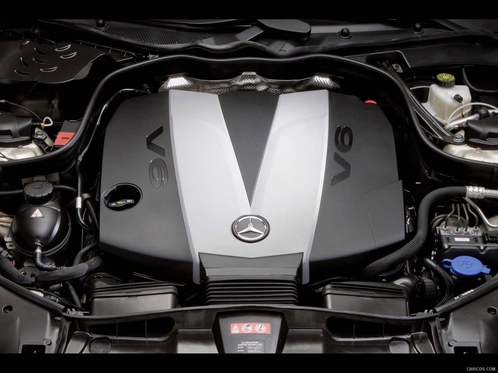 2010 Mercedes-Benz E-Class Coupe  - Engine, #206 of 213