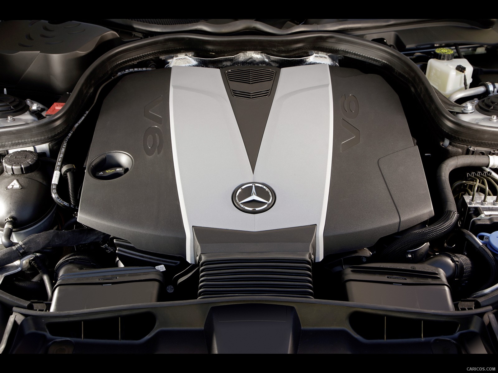 2010 Mercedes-Benz E-Class Sedan  - Engine, #254 of 261