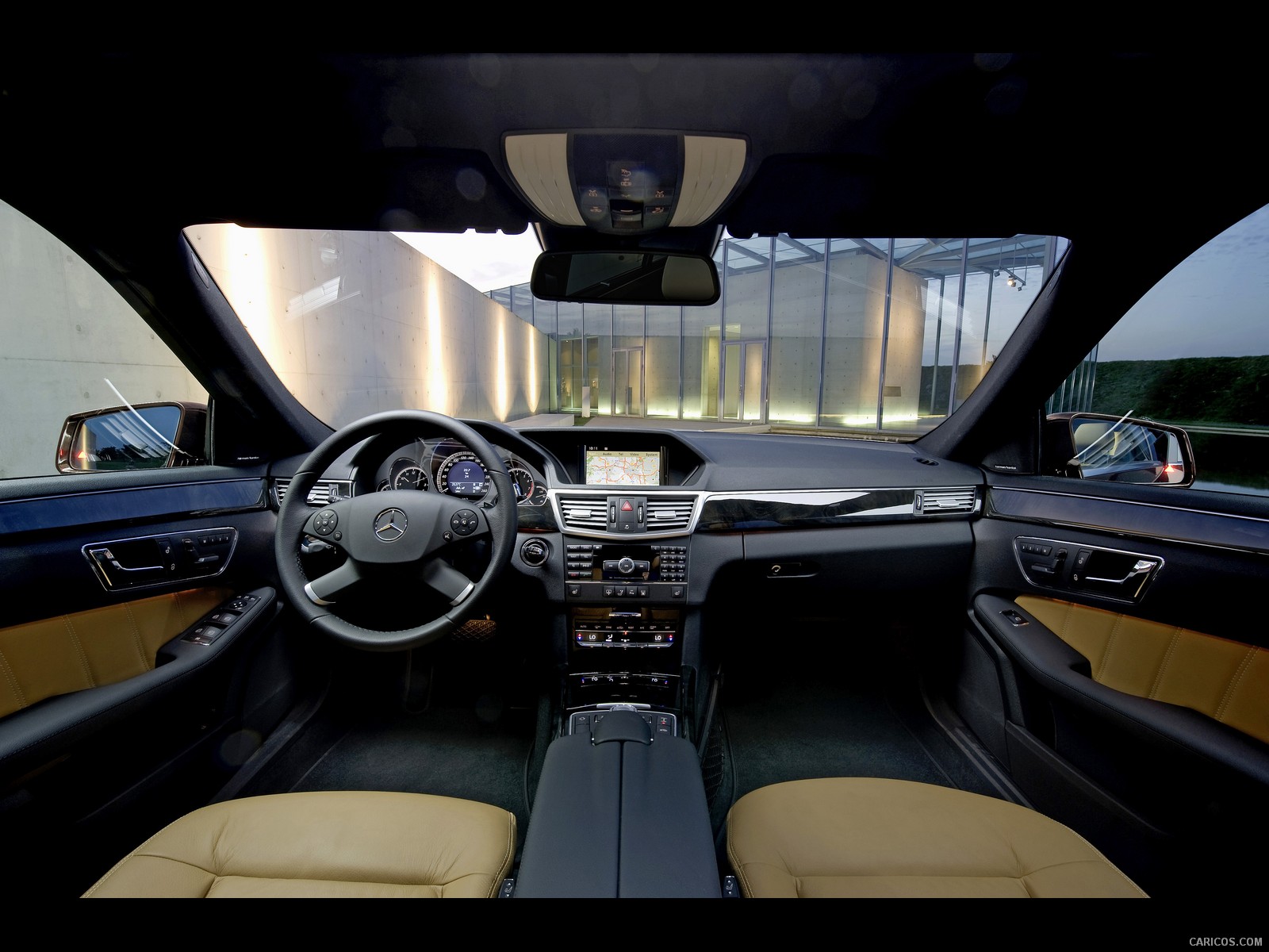 2010 Mercedes-Benz E-Class Sedan  - Interior View Photo, #122 of 261