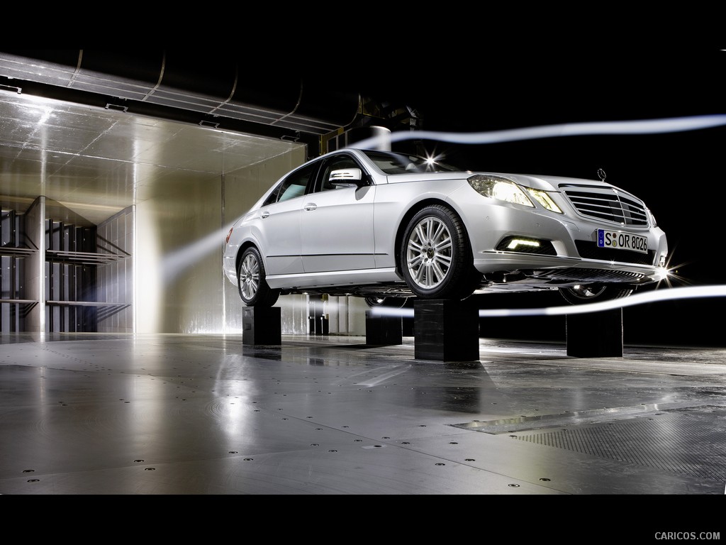 2010 Mercedes-Benz E-Class Sedan - Wind tunnel testing - 