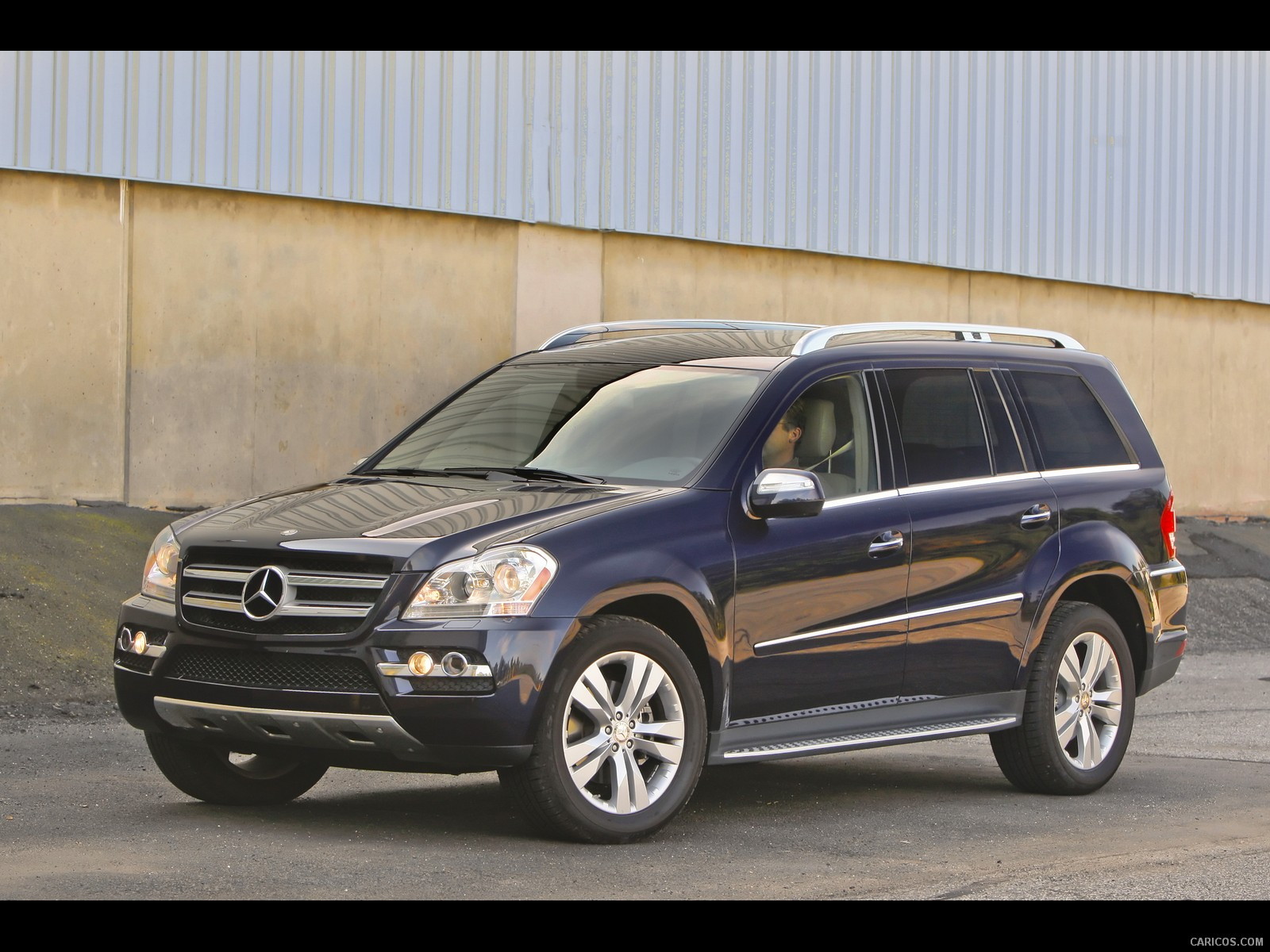 2010 Mercedes-Benz GL450 - Front, #75 of 112