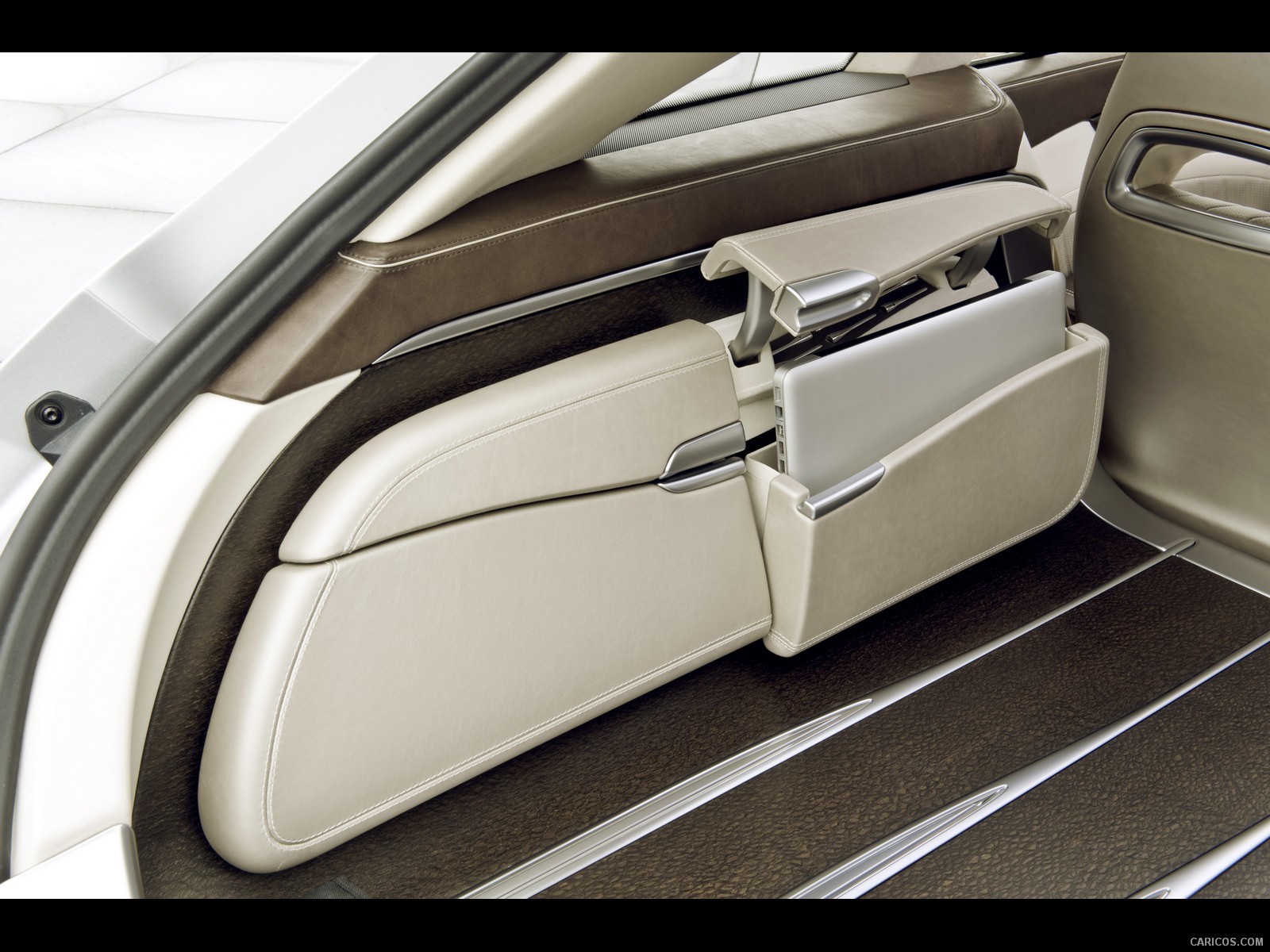 2010 Mercedes-Benz Shooting Break Concept  - Interior, Close-up, #37 of 47