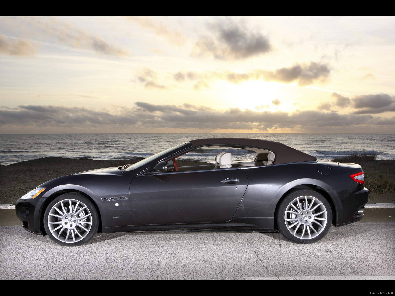 2011 Maserati GranCabrio - Top Up - Side View Photo, #15 of 59