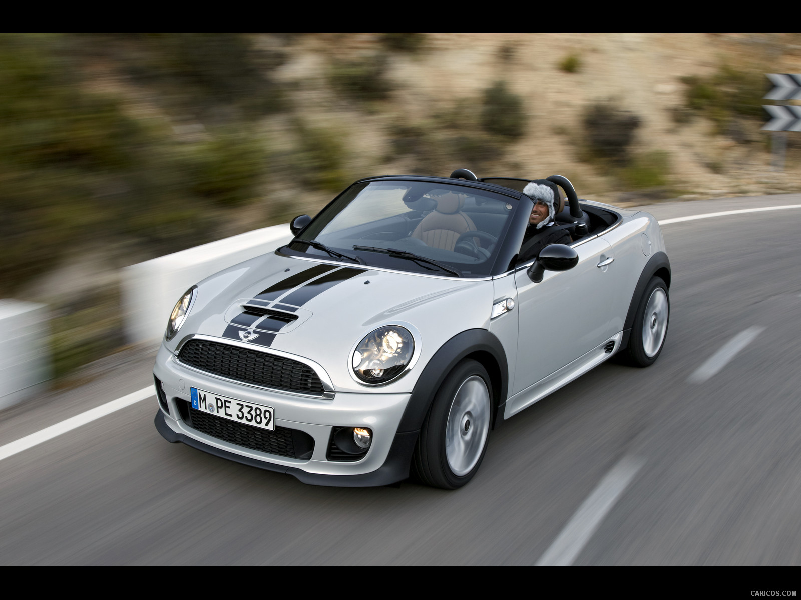 2012 MINI Roadster  - Front, #14 of 389