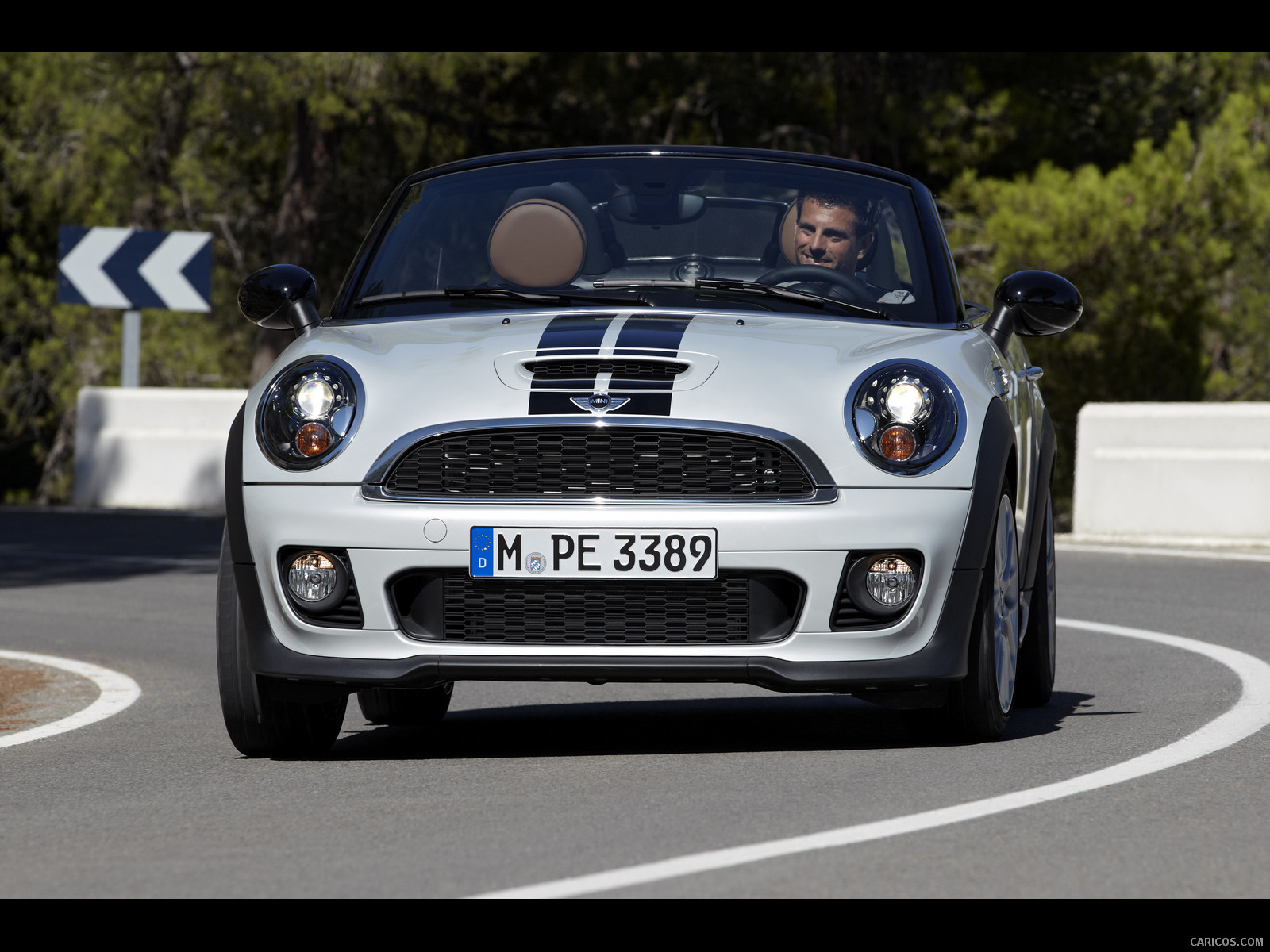 2012 MINI Roadster  - Front, #51 of 389