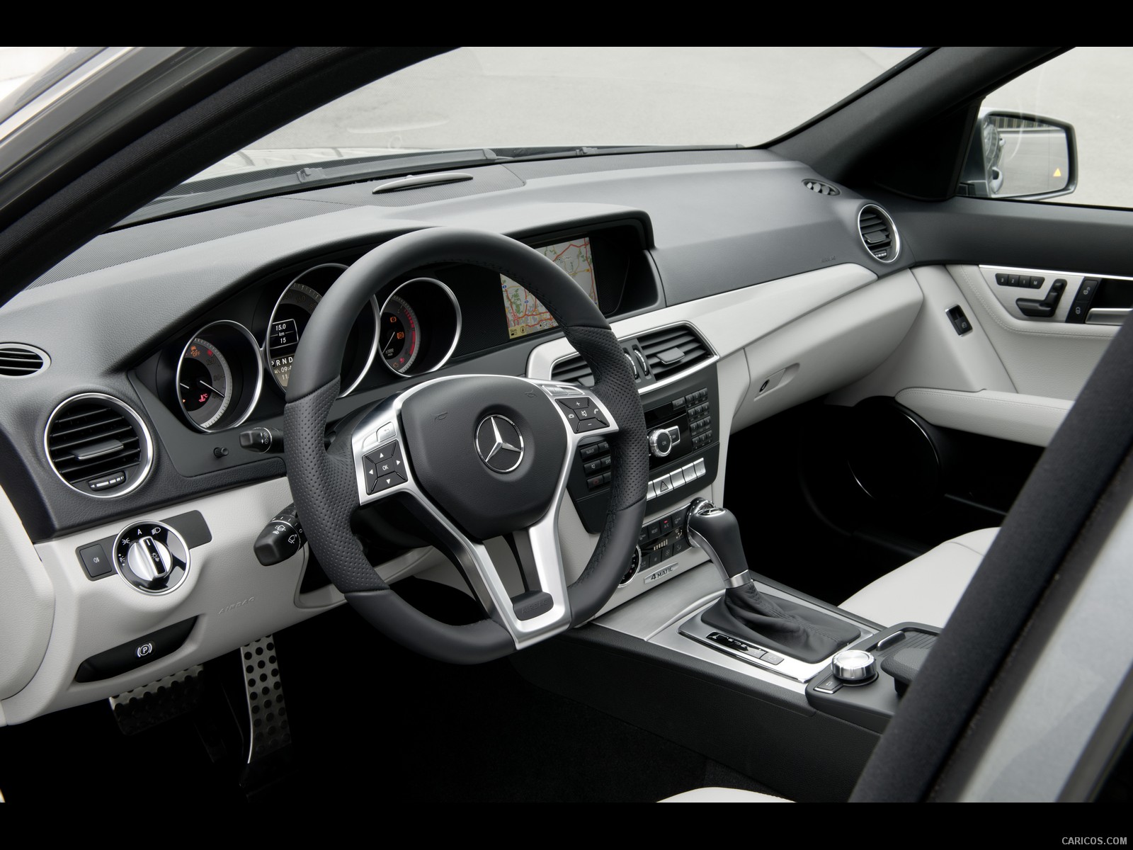 2012 Mercedes-Benz C-Class - Interior, #20 of 70