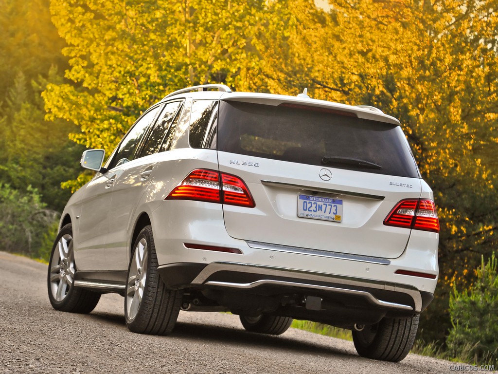 2012 Mercedes-Benz ML350 BlueTEC 4MATIC - 