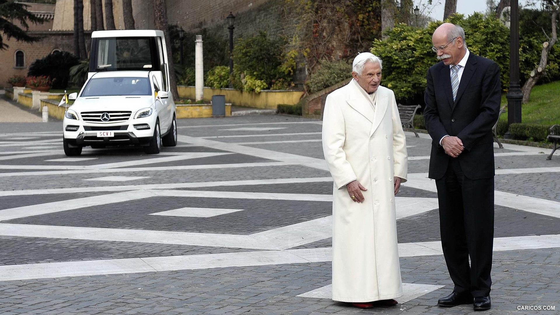 2012 Mercedes-Benz Popemobile with Pope Benedict XVI and Dr Dieter Zetsche - , #5 of 6