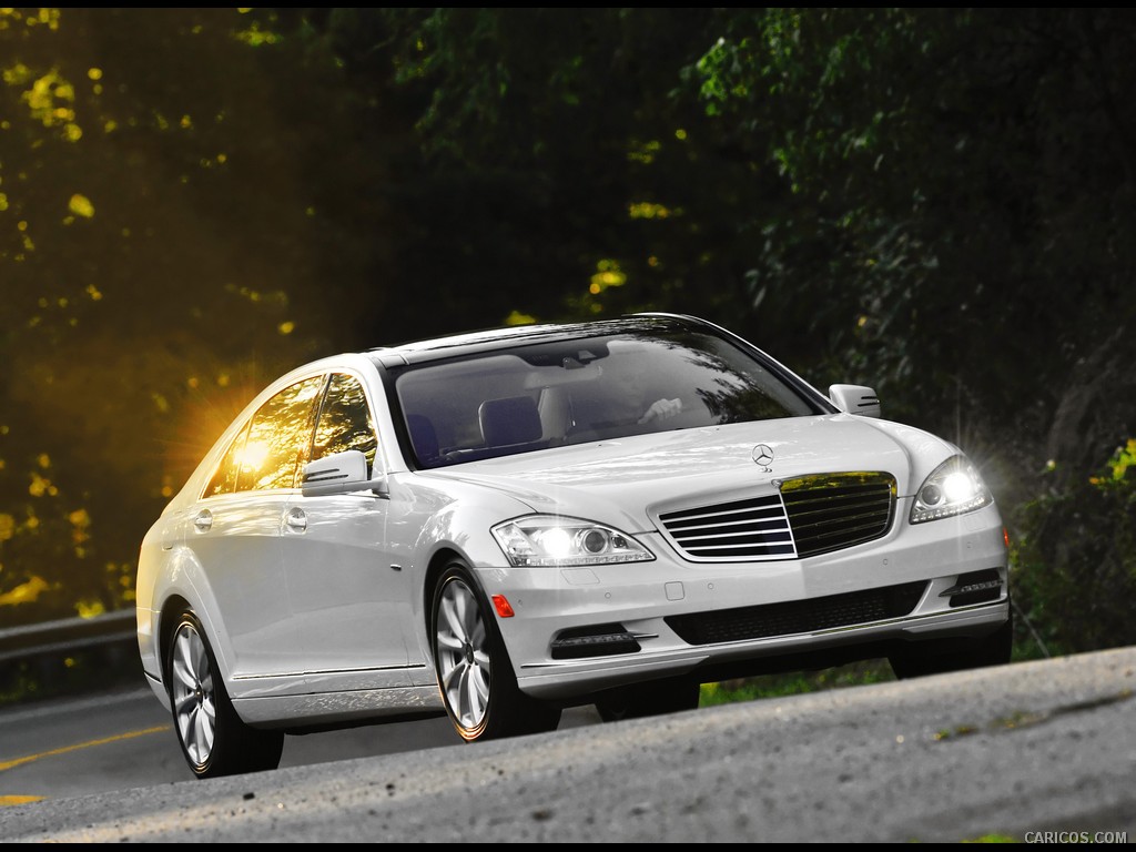 2012 Mercedes-Benz S350 BlueTEC 4MATIC  - Front 