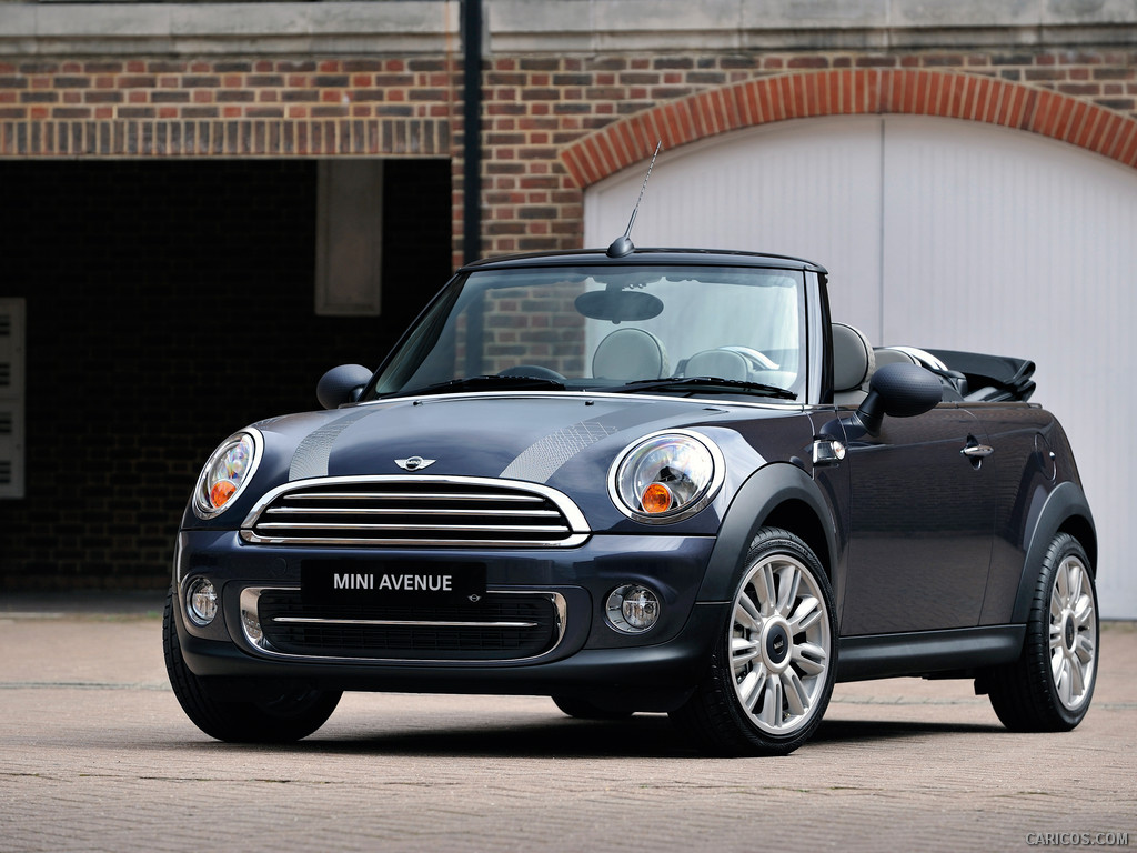 2012 Mini Avenue  - Front