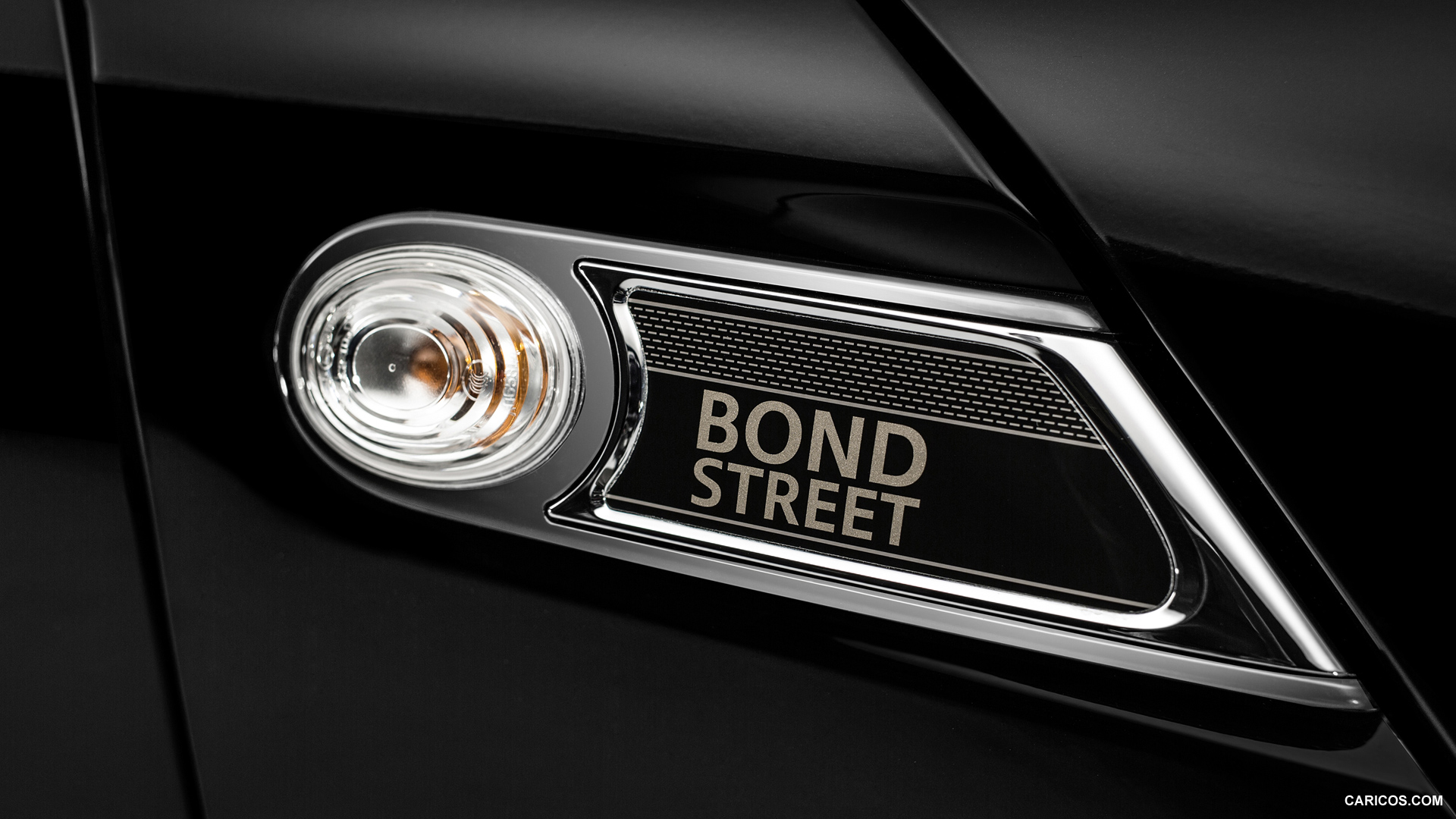 2013 MINI Clubman Bond Street  - Badge, #9 of 21