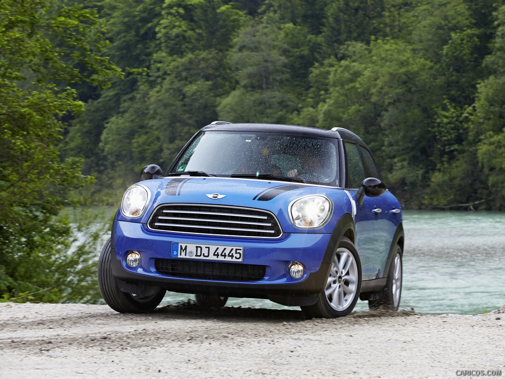 2013 MINI Cooper Countryman ALL4  - Front