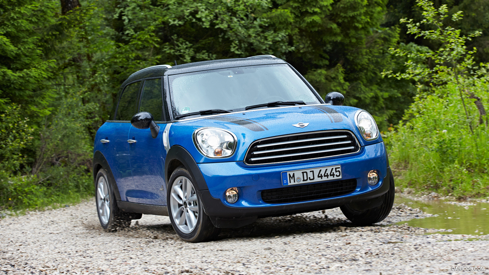 2013 MINI Cooper Countryman ALL4  - Front, #4 of 59