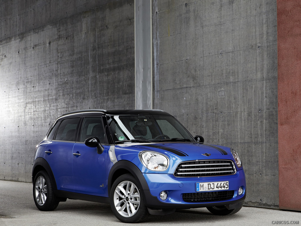 2013 MINI Cooper Countryman ALL4  - Front