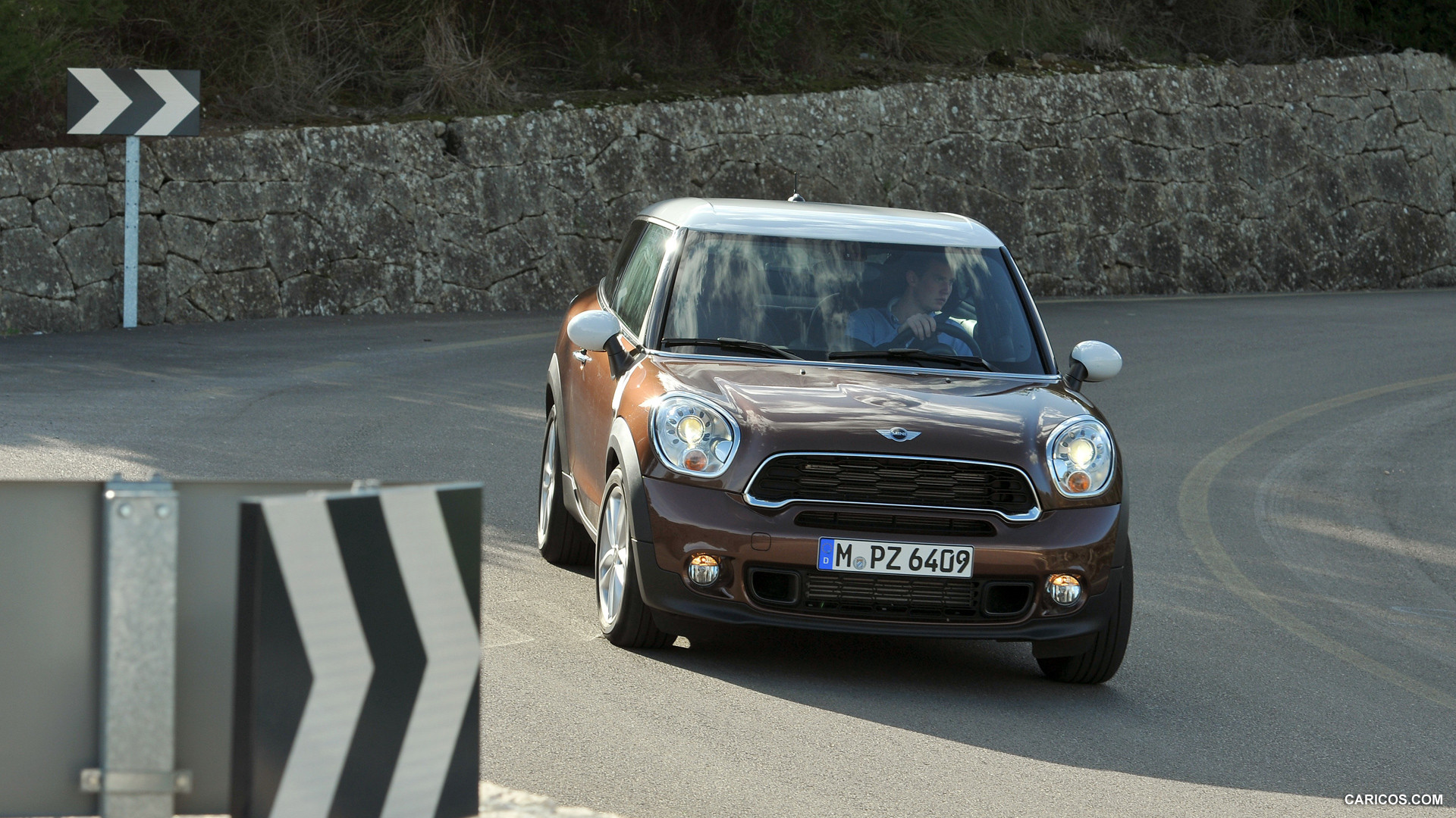 2013 MINI Cooper S Paceman  - Front, #266 of 438