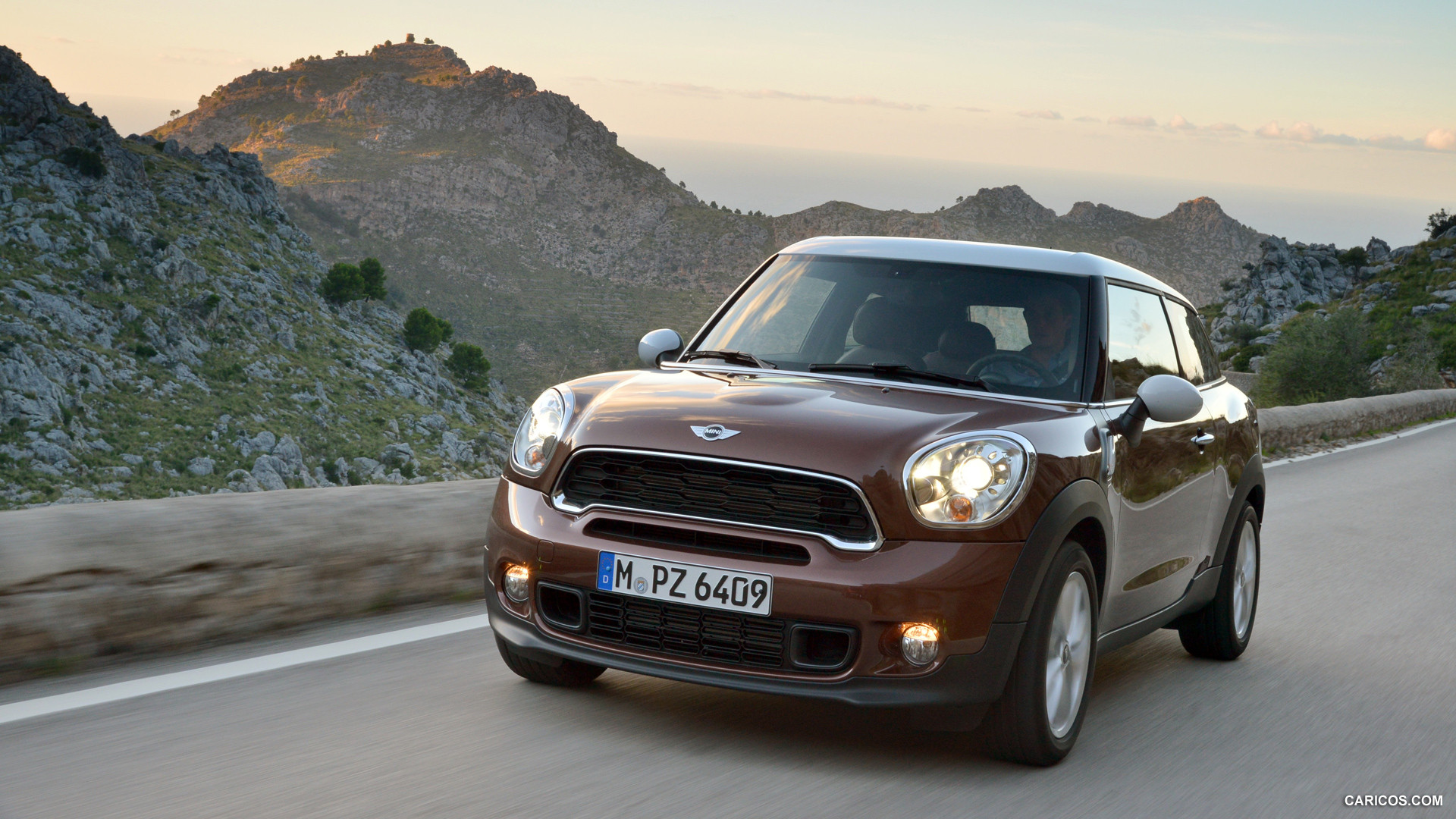 2013 MINI Cooper S Paceman  - Front, #310 of 438