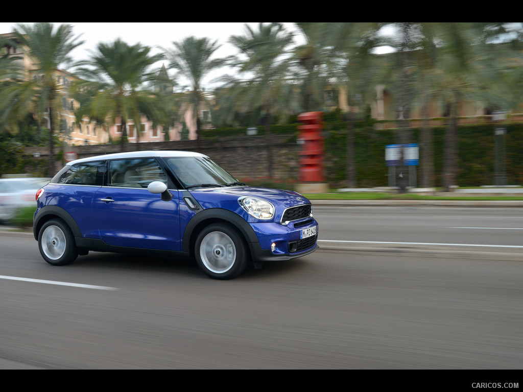 2013 MINI Cooper S Paceman  - Side