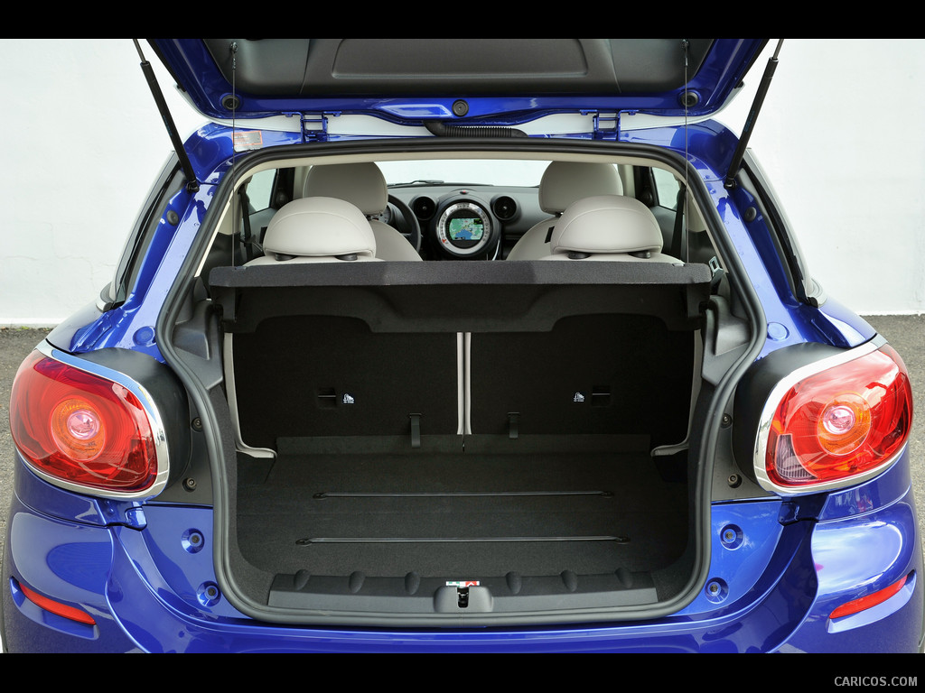 2013 MINI Cooper S Paceman  - Trunk