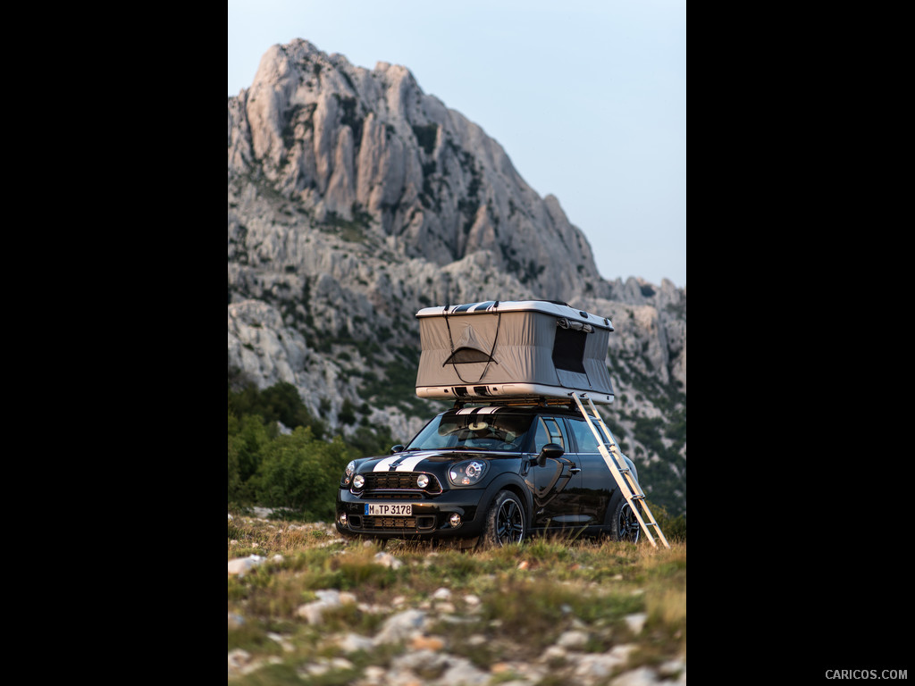 2013 MINI Countryman ALL4 Camp  - Front