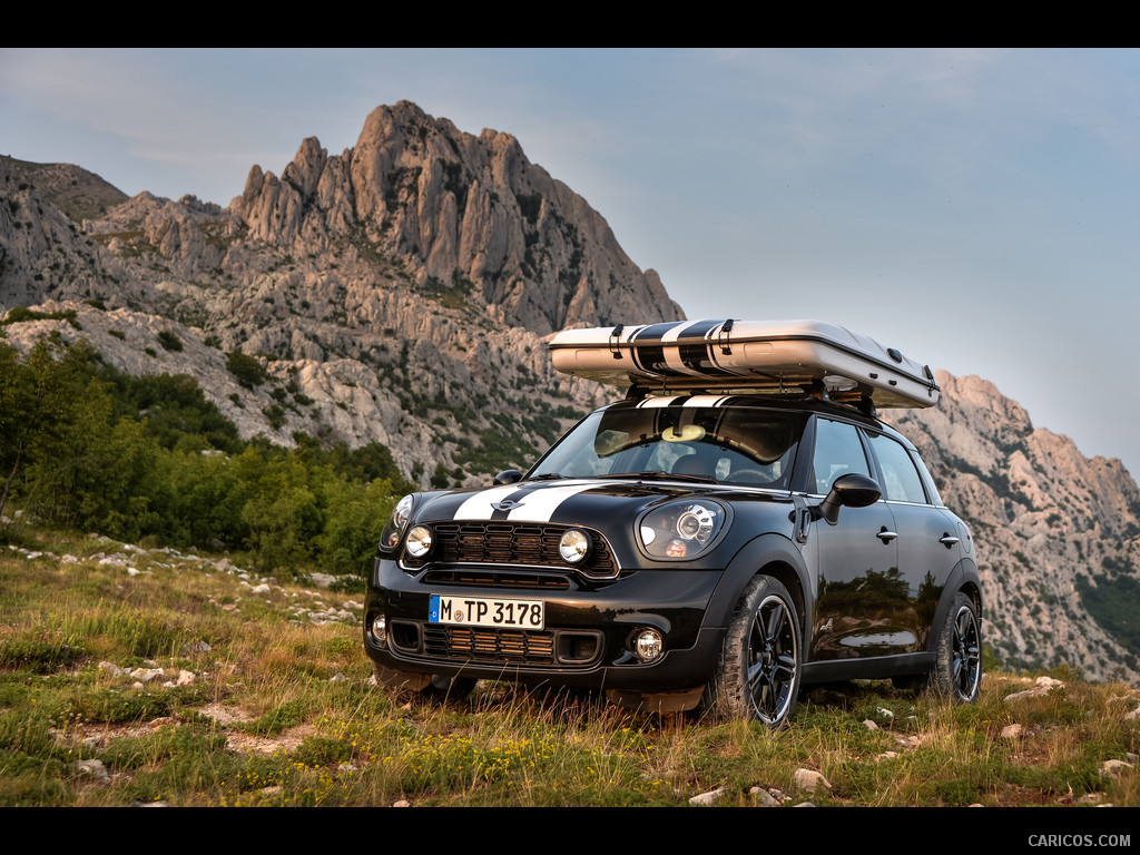 2013 MINI Countryman ALL4 Camp  - Front