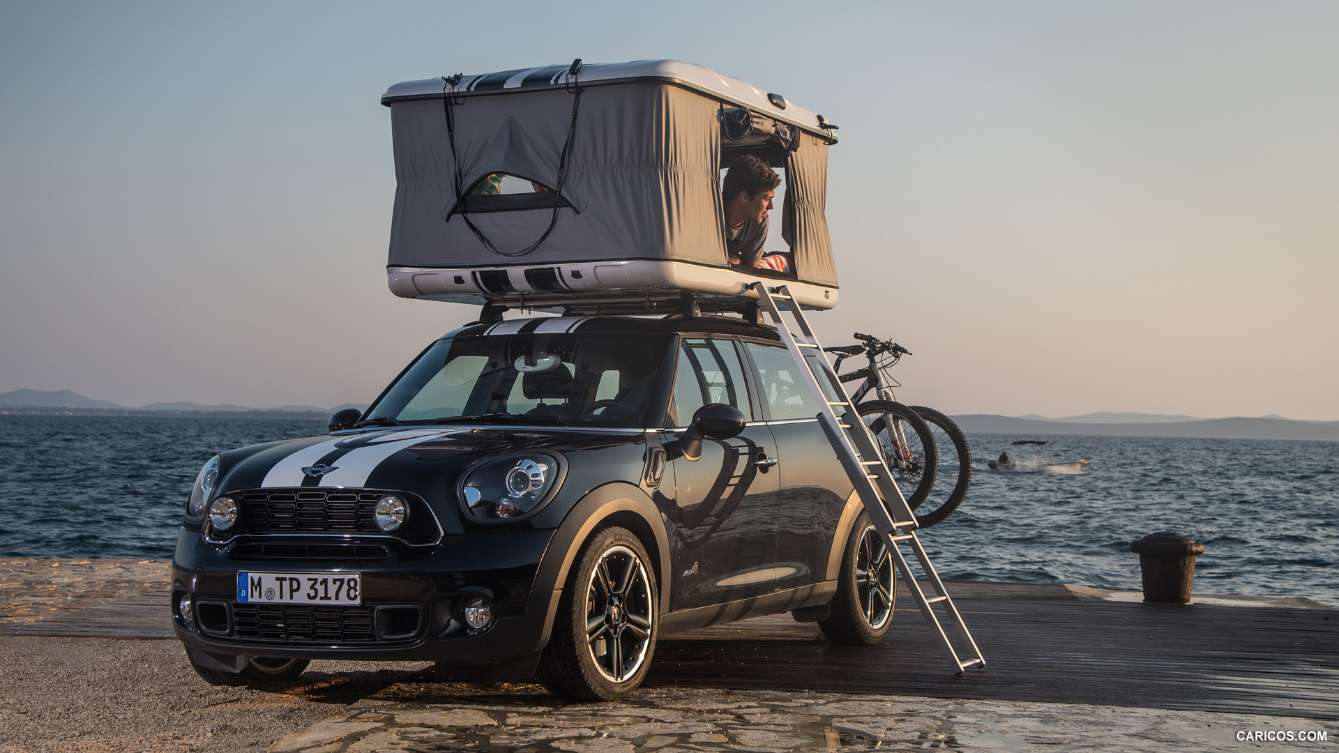2013 MINI Countryman ALL4 Camp  - Front, #27 of 42