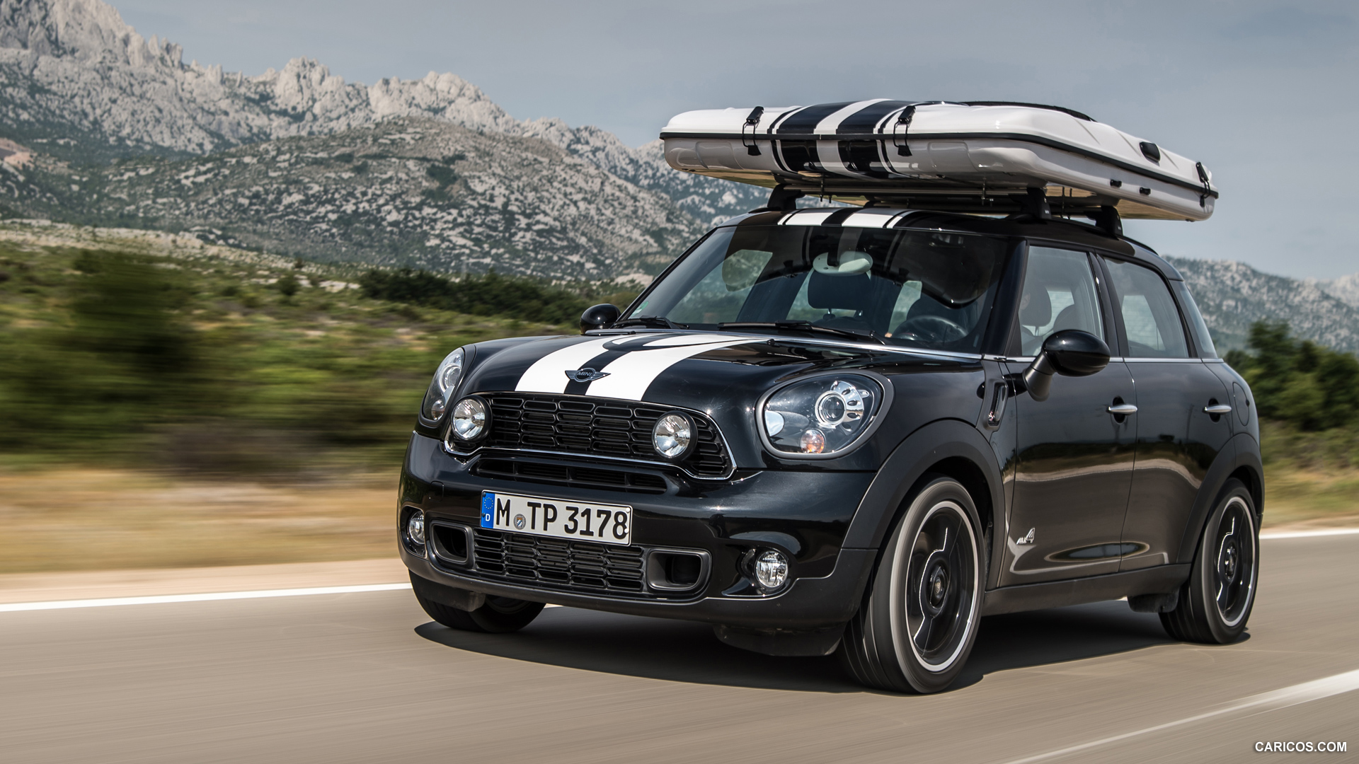 2013 MINI Countryman ALL4 Camp  - Front, #30 of 42
