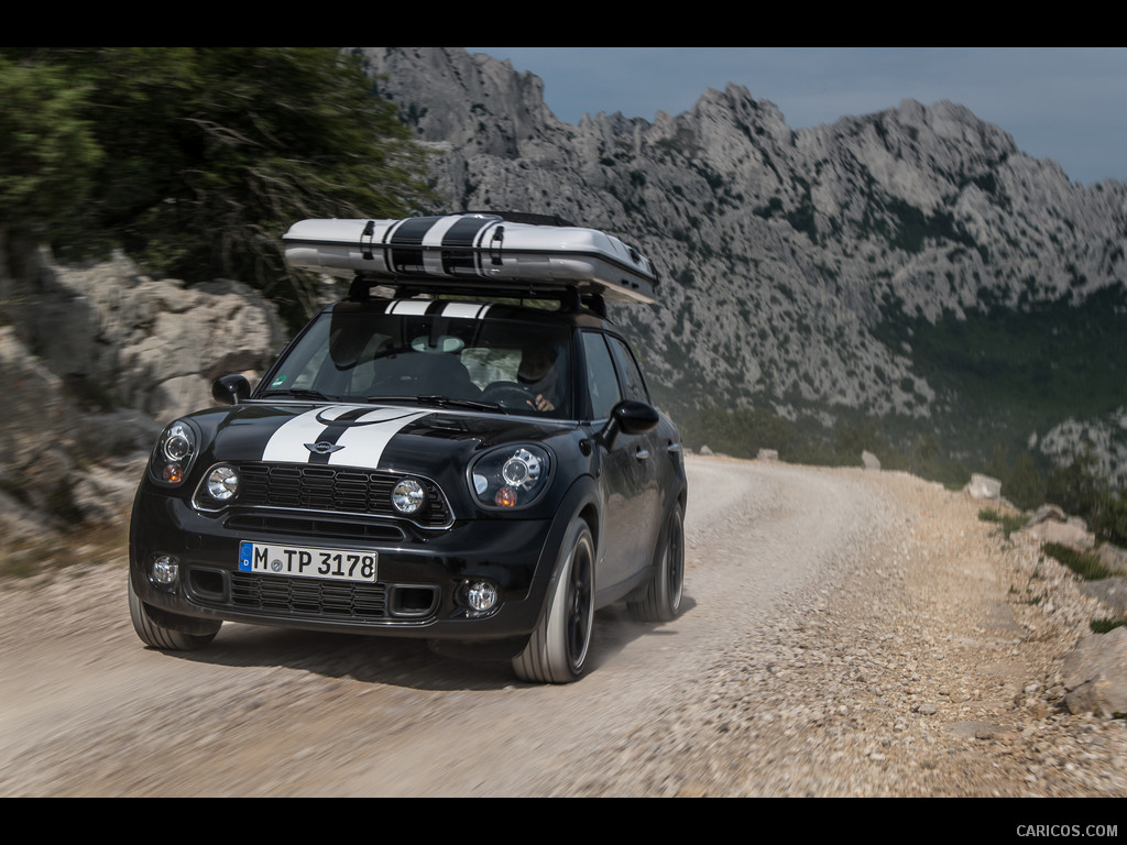 2013 MINI Countryman ALL4 Camp  - Front