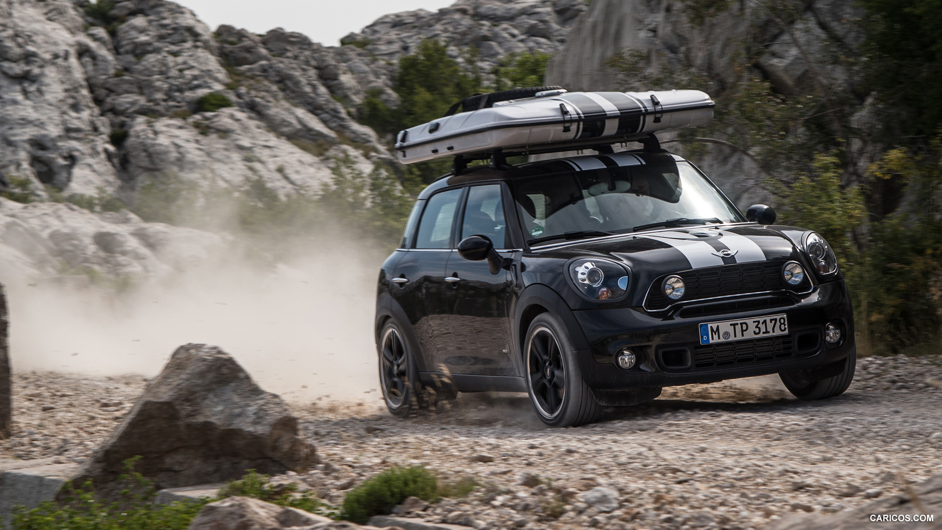 2013 MINI Countryman ALL4 Camp  - Front, #36 of 42