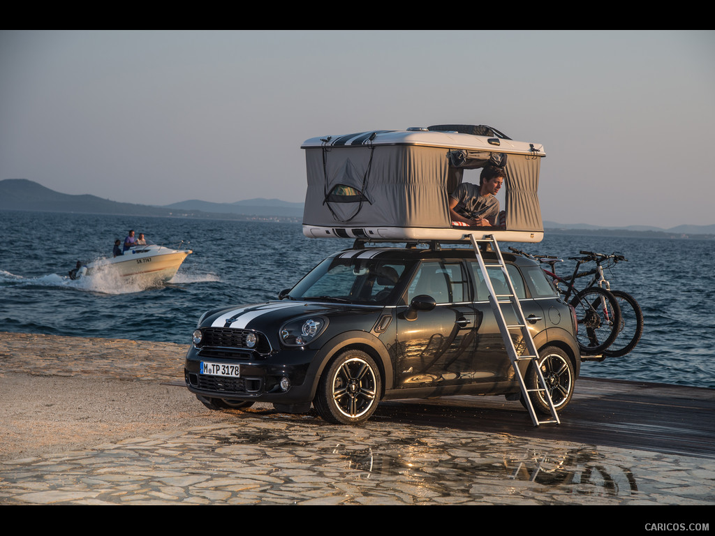 2013 MINI Countryman ALL4 Camp  - Side