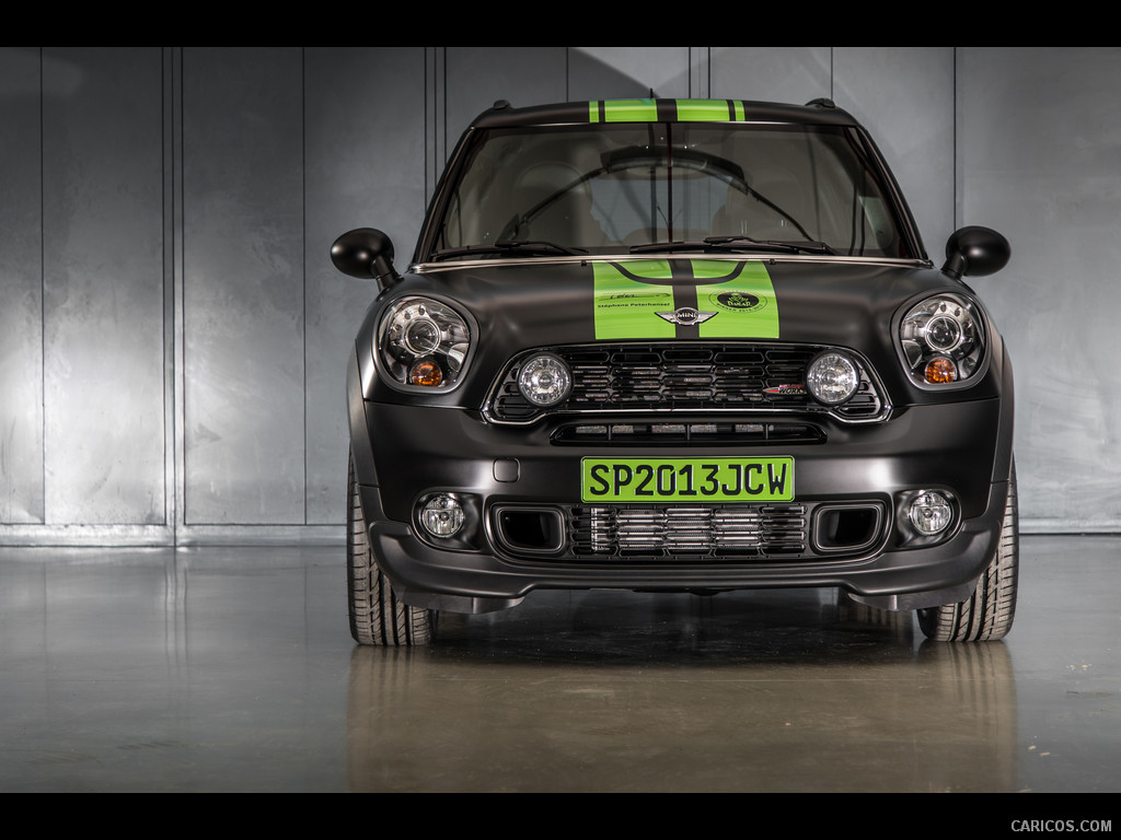 2013 MINI Countryman J.C. Works ALL4 Dakar Winner  - Front