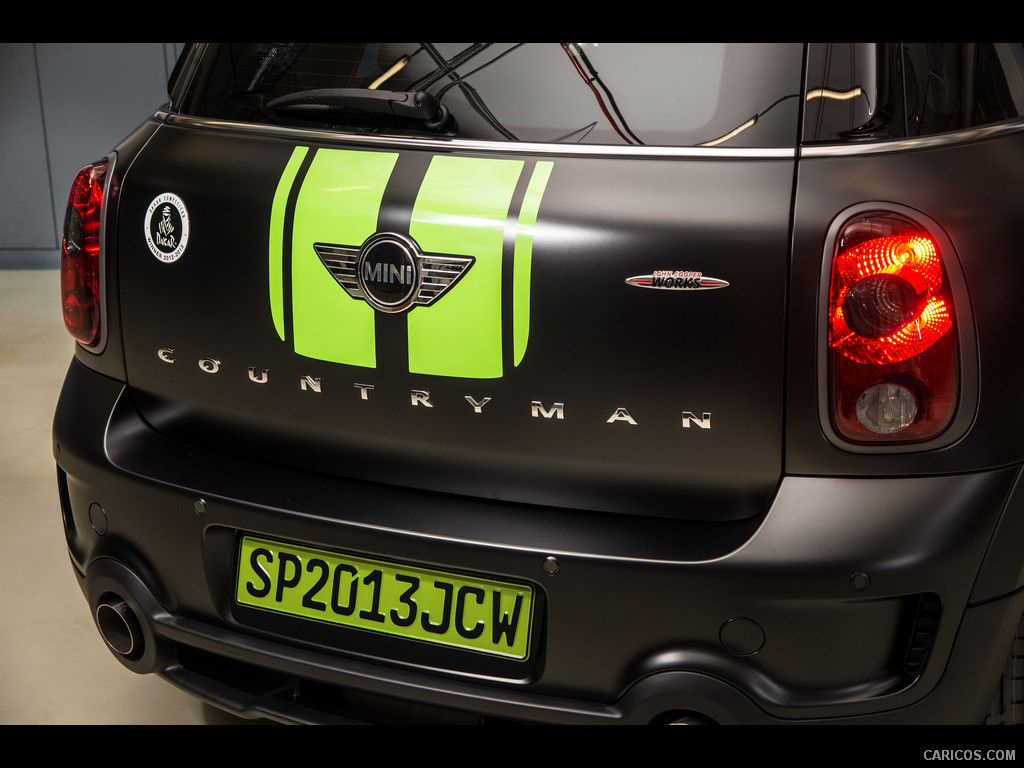 2013 MINI Countryman J.C. Works ALL4 Dakar Winner  - Rear