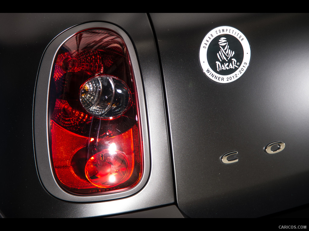 2013 MINI Countryman J.C. Works ALL4 Dakar Winner  - Tail Light