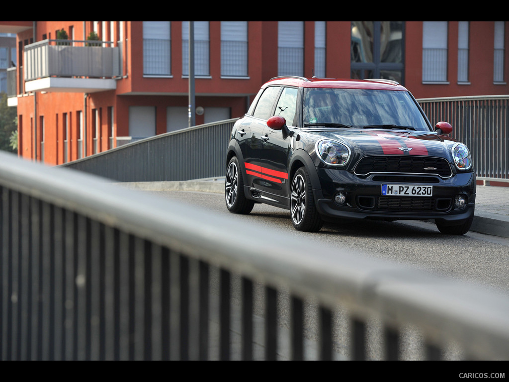 2013 MINI Countryman John Cooper works  - Front