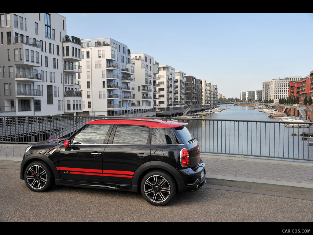 2013 MINI Countryman John Cooper works  - Side