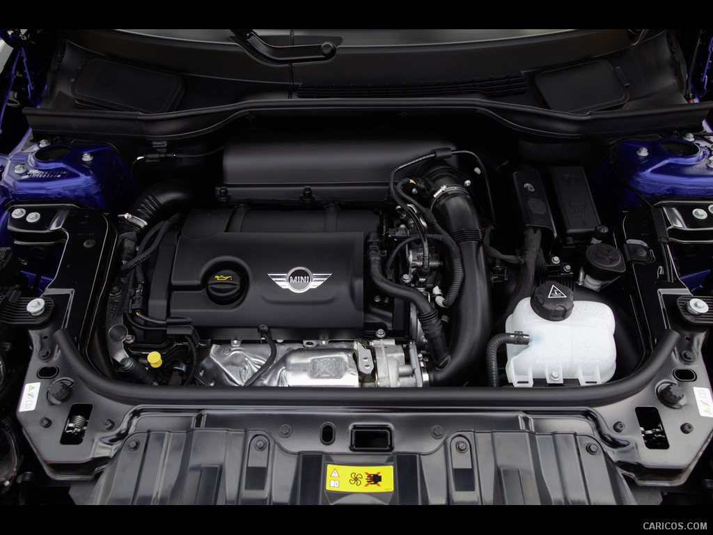 2013 MINI Paceman  - Engine