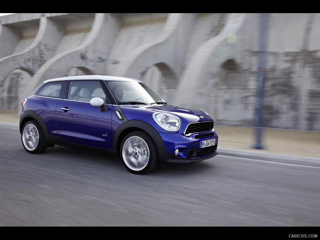 2013 MINI Paceman  - Front