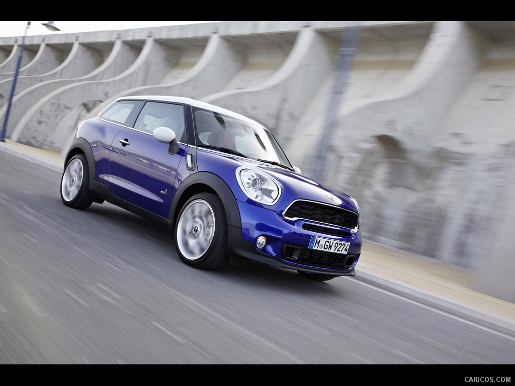 2013 MINI Paceman  - Front