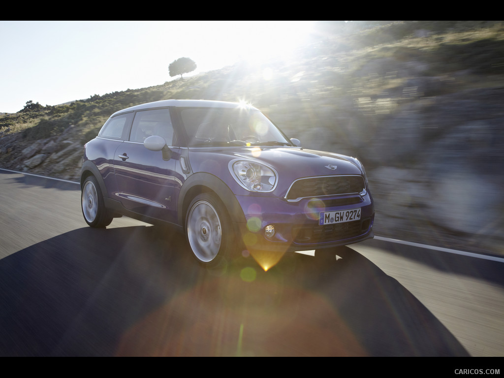 2013 MINI Paceman  - Front