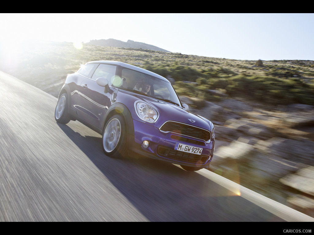 2013 MINI Paceman  - Front