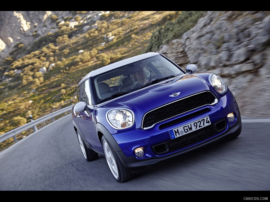 2013 MINI Paceman  - Front