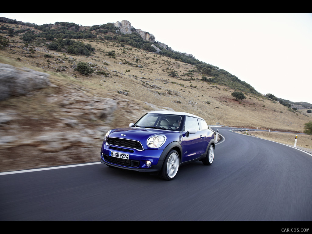 2013 MINI Paceman  - Front