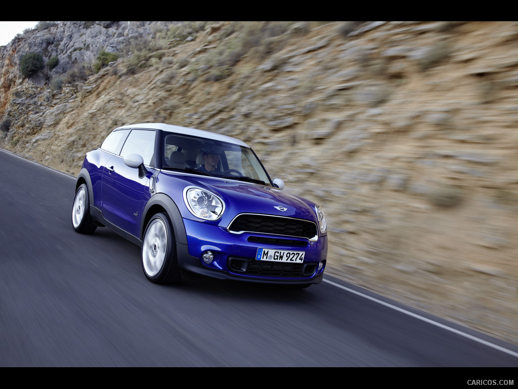 2013 MINI Paceman  - Front