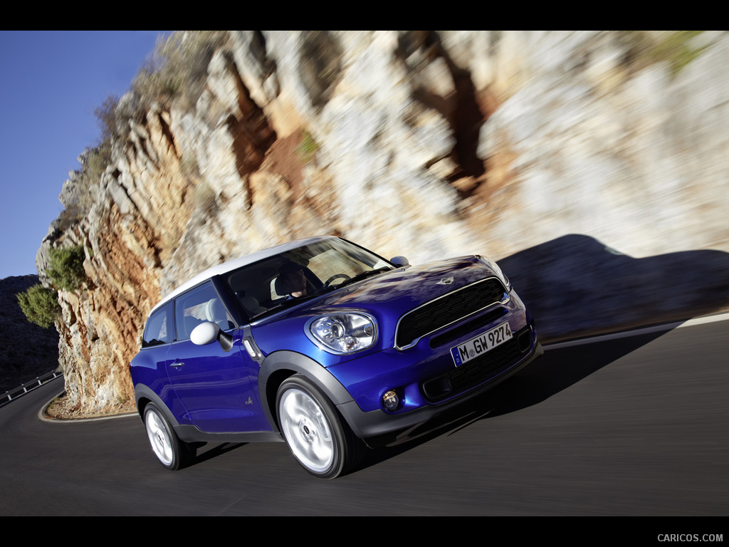 2013 MINI Paceman  - Front