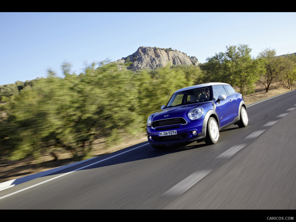 2013 MINI Paceman  - Front