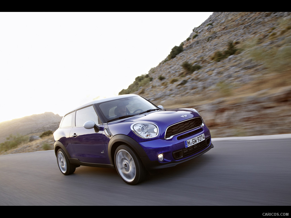 2013 MINI Paceman  - Front